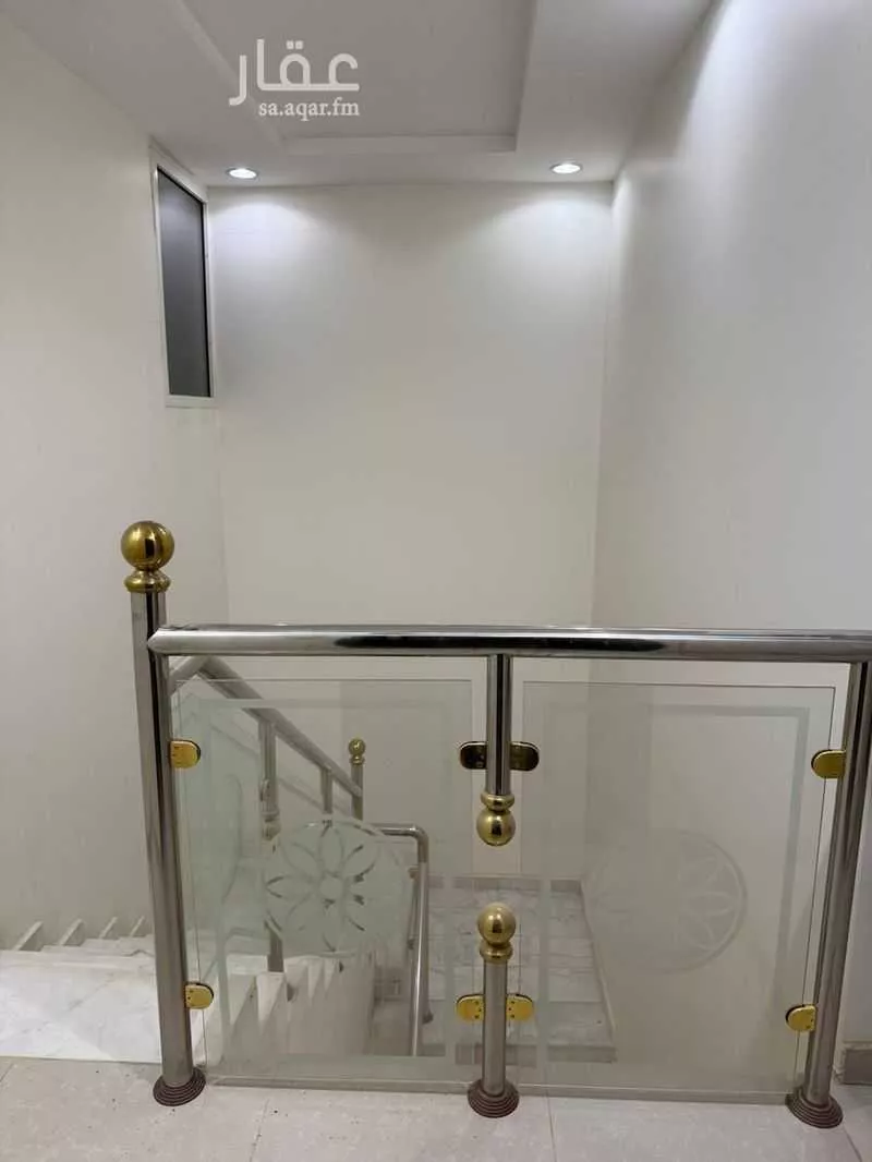 5 bedroom villa in Badr 7