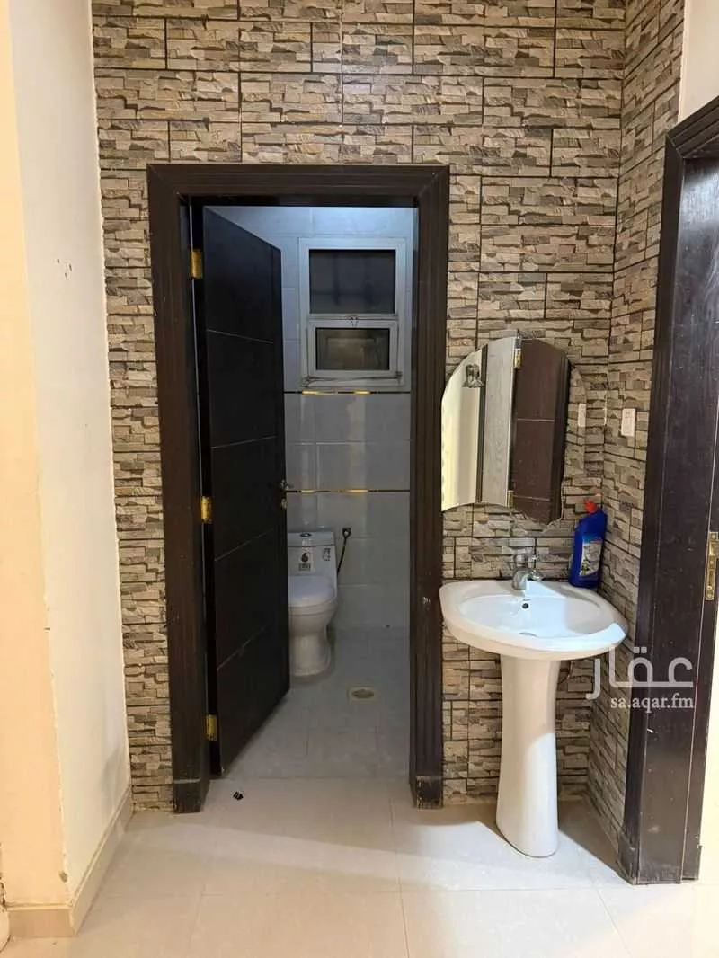 5 bedroom villa in Badr 8