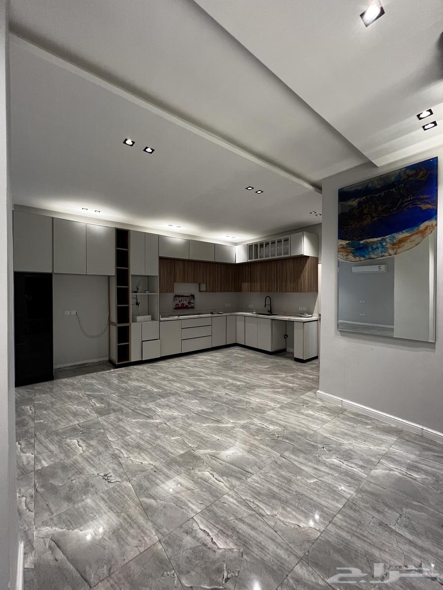 فيلا 6 غرف في الزمرد 4