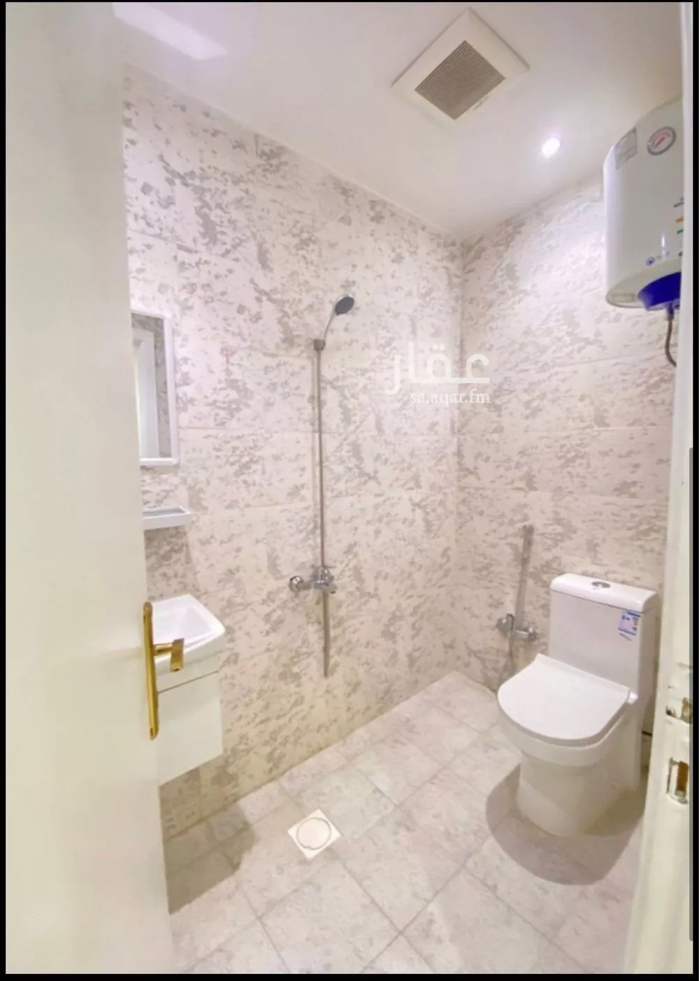 شقة 1 غرف في الوادي 4