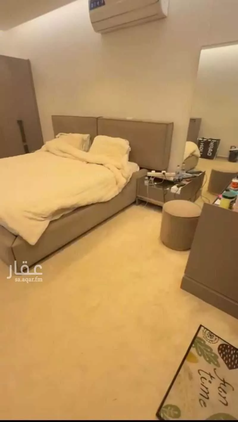 فيلا 5 غرف في العارض 3