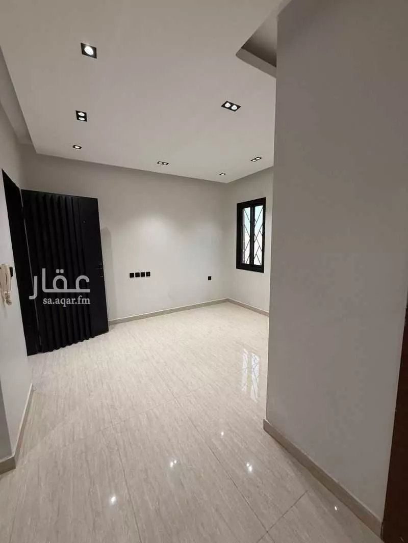 3 bedroom apartment in Al Rimal 9