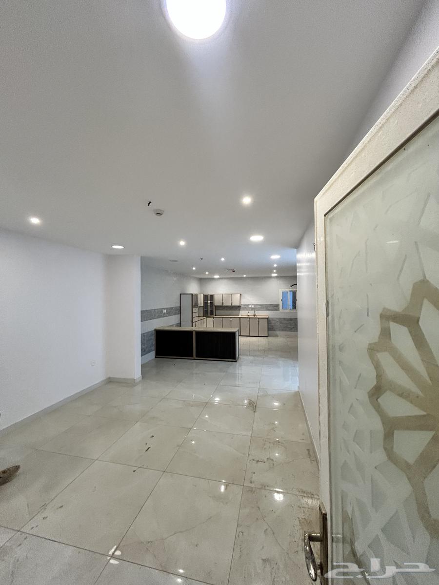 شقة 5 غرف في الفردوس 2