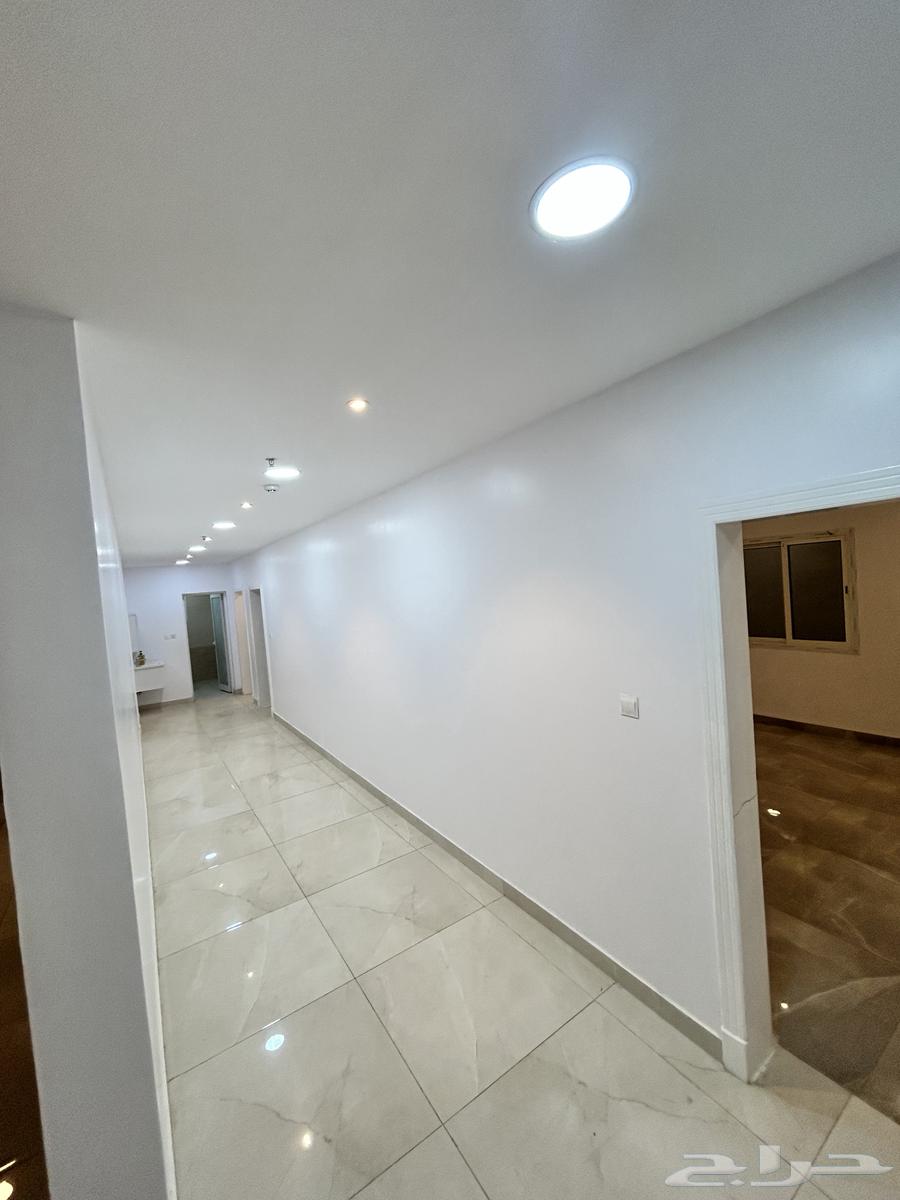 شقة 5 غرف في الفردوس 3