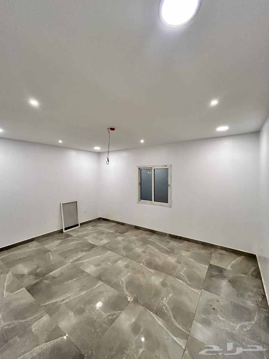 شقة 5 غرف في الفردوس 4