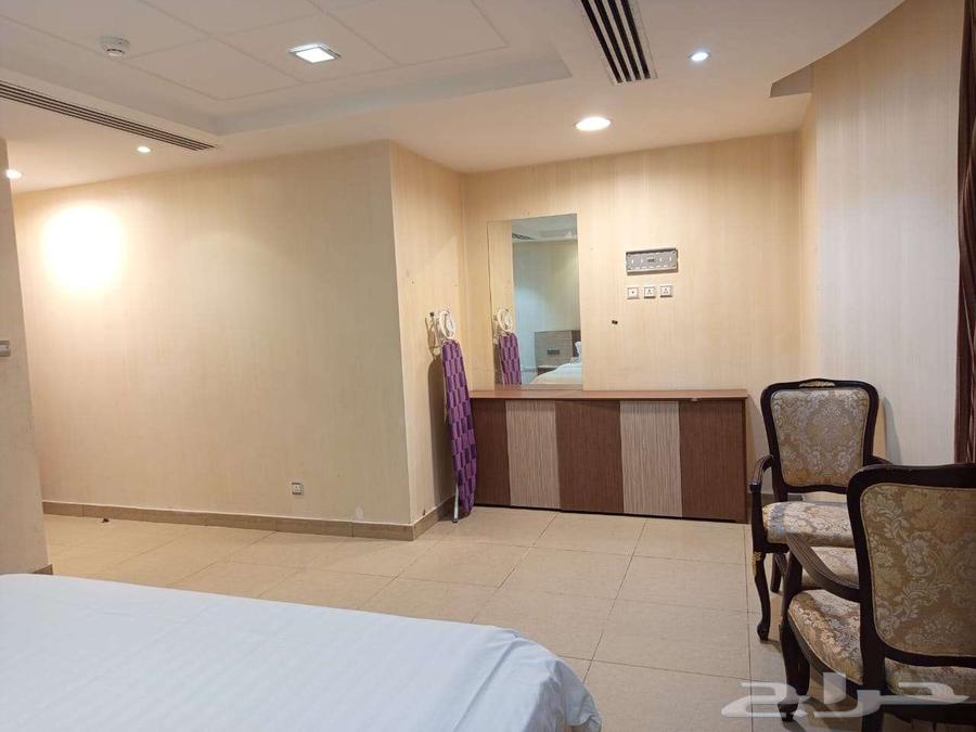 شقة 1 غرف في العليا 3