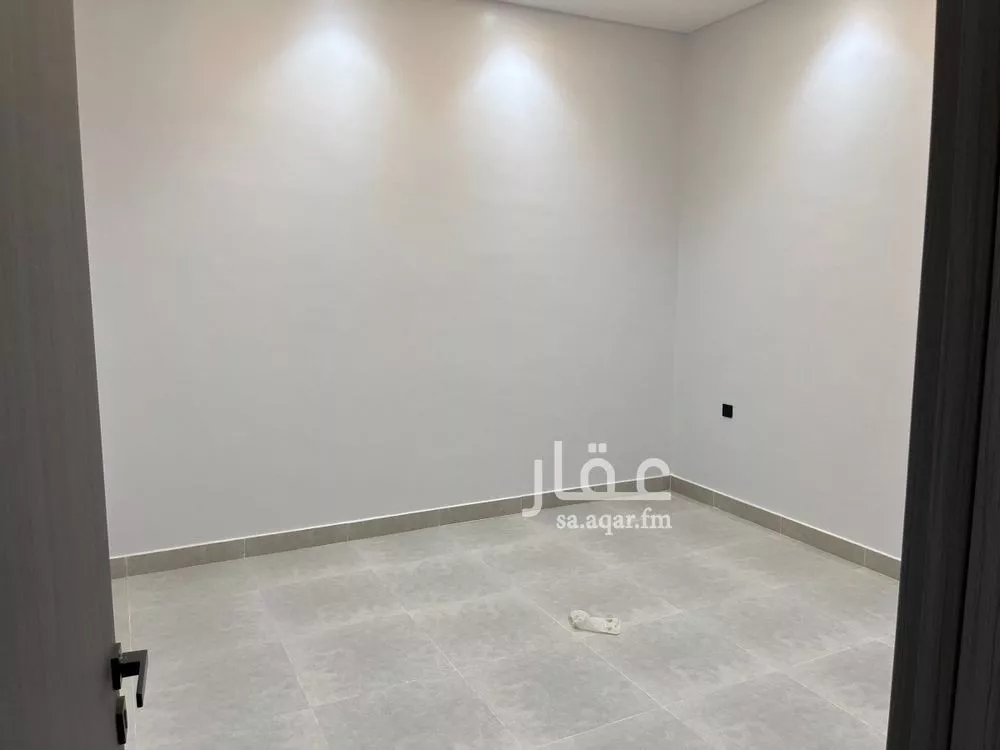 6 bedroom villa in Dhahrat Namar 11