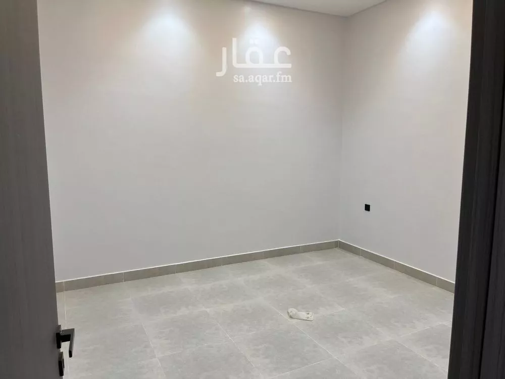 6 bedroom villa in Dhahrat Namar 20