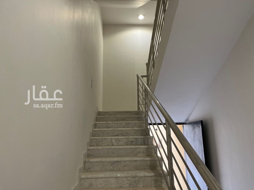 6 bedroom villa in Dhahrat Namar, Riyadh 3