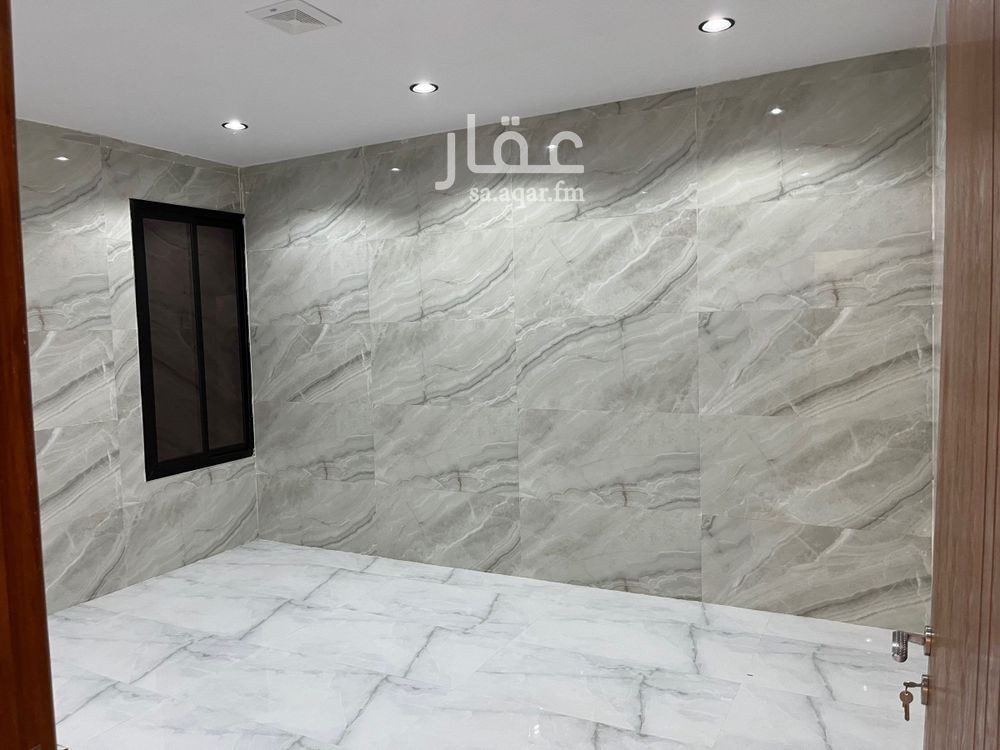 6 bedroom villa in Dhahrat Namar, Riyadh 4