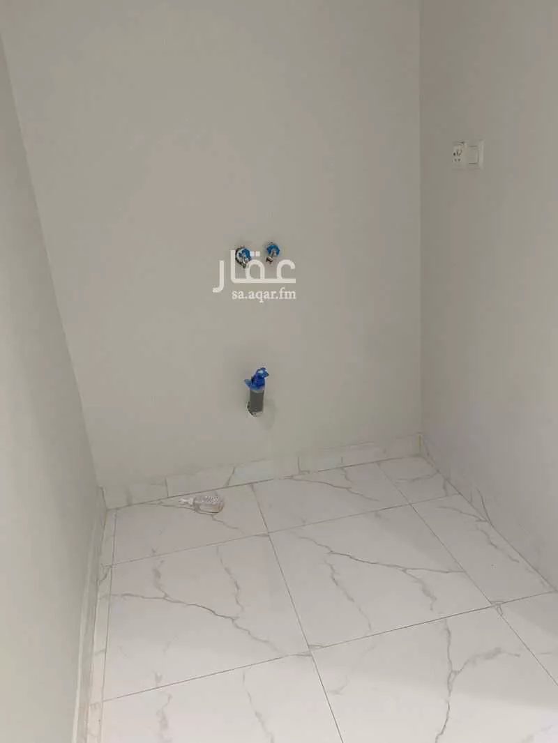 شقة 6 غرف في الشعلة 4