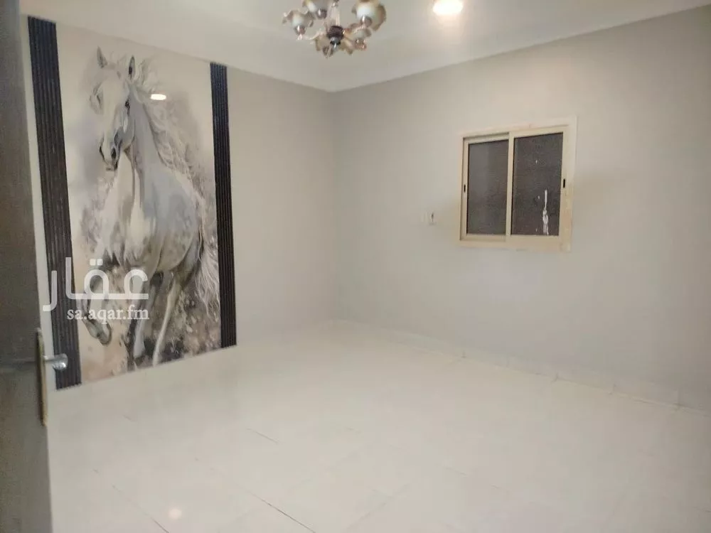 شقة 5 غرف في النور 4