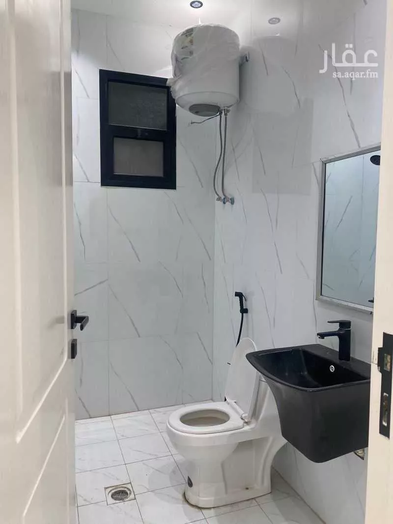 5 bedroom apartment in Tuwaiq 6