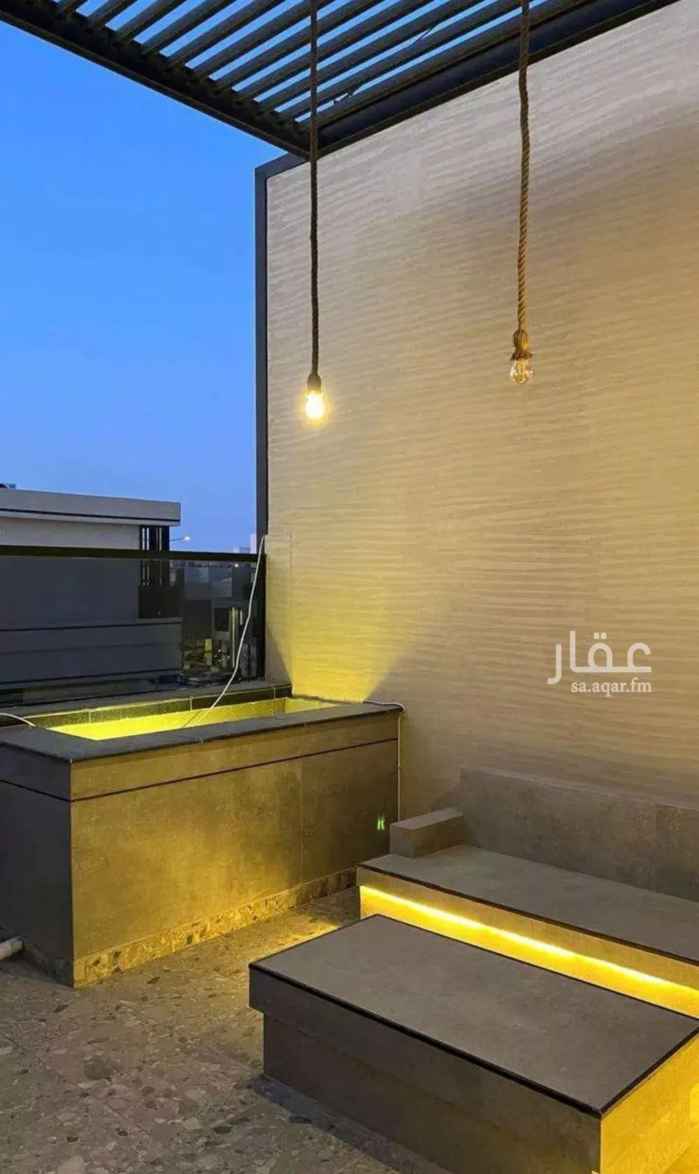 فيلا 5 غرف في العارض 8