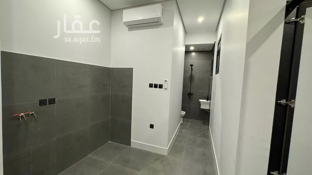 3 bedroom apartment in Al Aridh 14