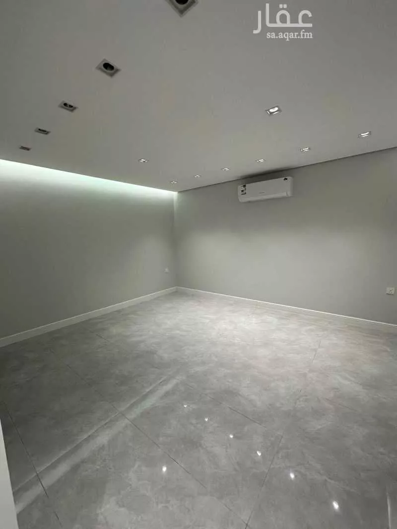 5 bedroom apartment in Al Malqa 6