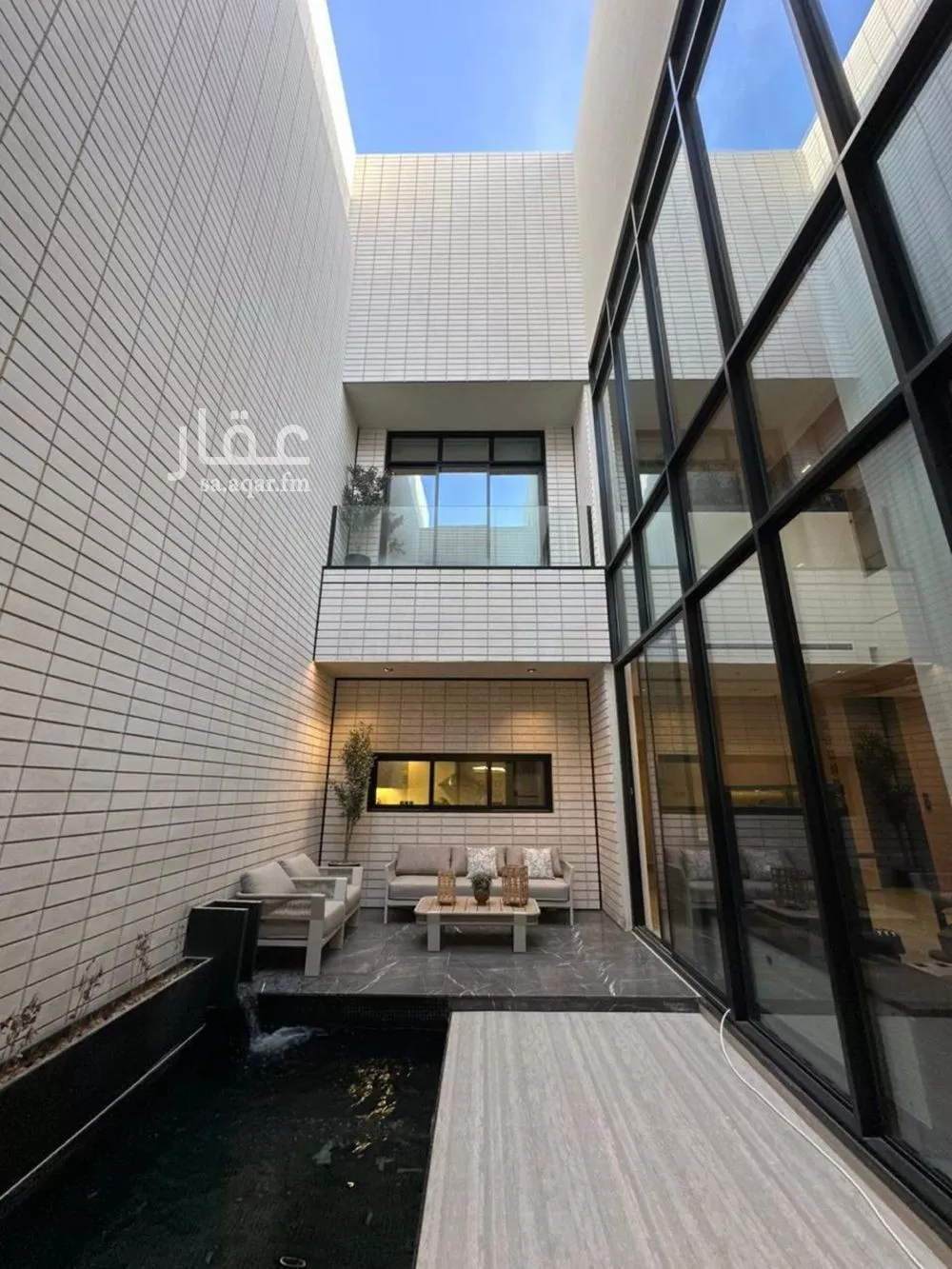 فيلا 5 غرف في النرجس 3