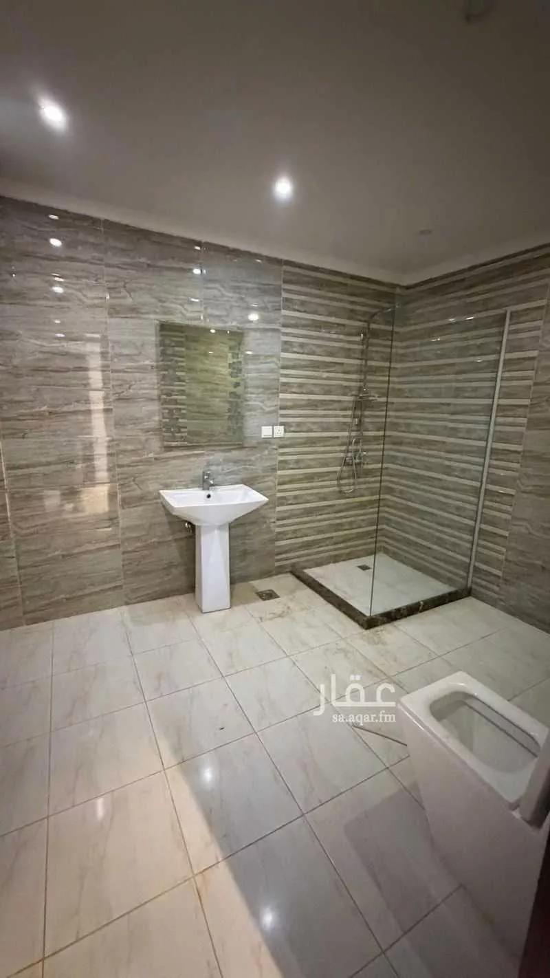 فيلا 8 غرف في الفردوس 4