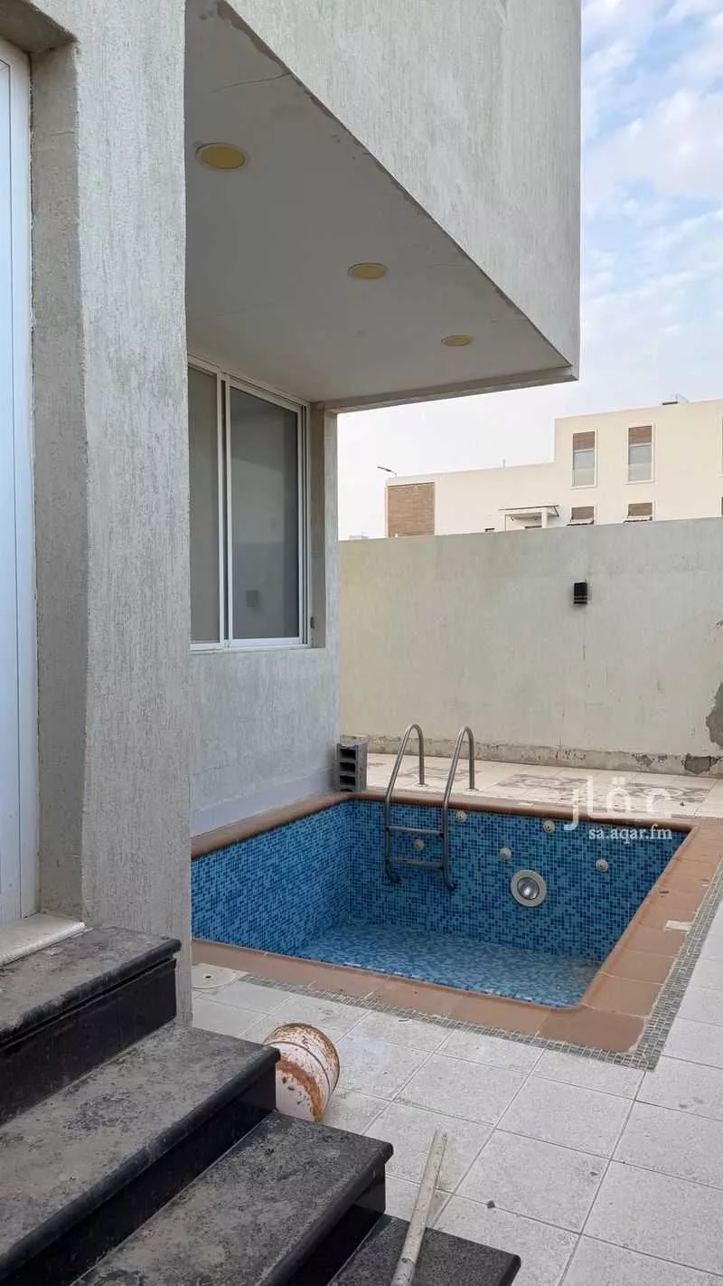 8 bedroom villa in Al Fardus, Jeddah 6