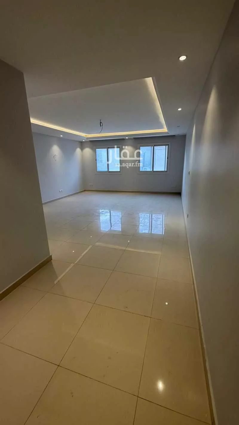8 bedroom villa in Al Fardus, Jeddah 10