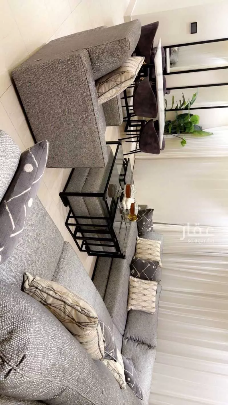 3 bedroom apartment in Qurtubah 6