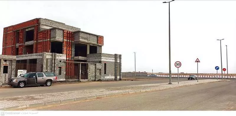 فيلا 15 غرف في الزمرد 5