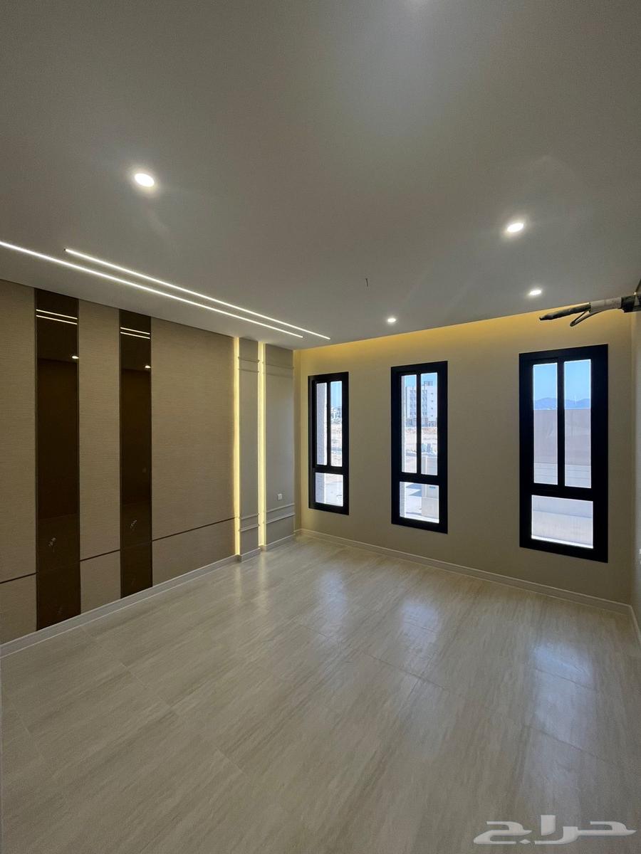 شقة 6 غرف في ولي العهد 5