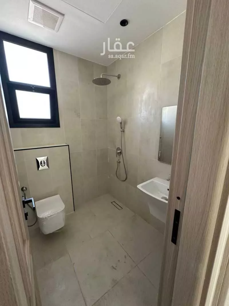 شقة 4 غرف في الشرق 3