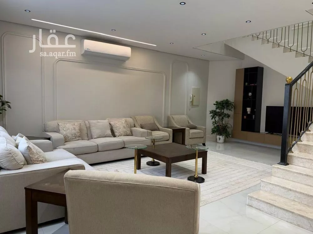 شقة 15 غرف في الرمال 1