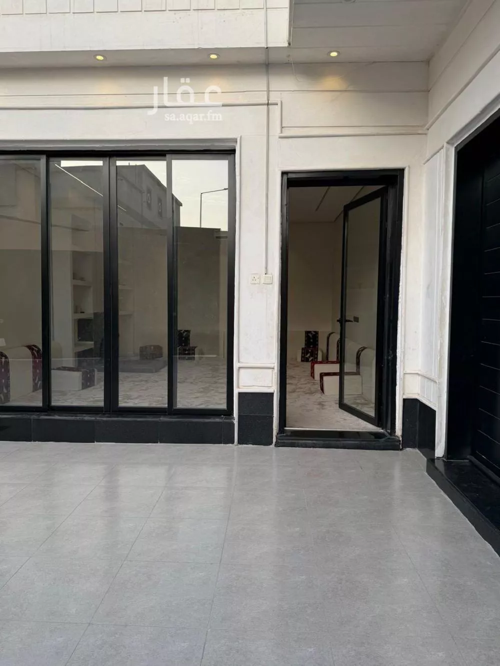 شقة 15 غرف في الرمال 4