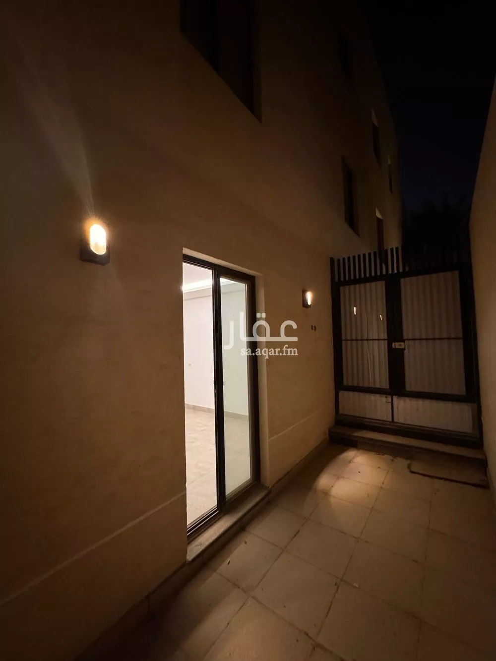 3 bedroom apartment in Al Malqa 9