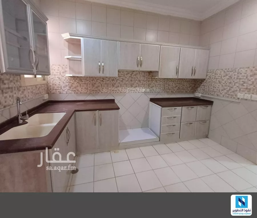 3 bedroom apartment in Hittin 6