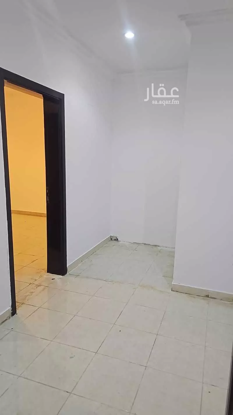 شقة 1 غرف في الملقا 9