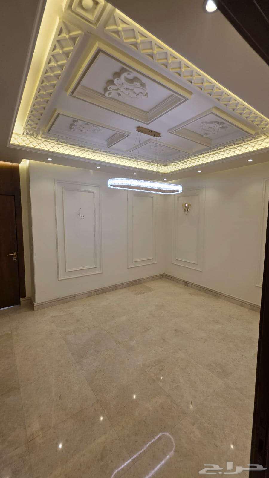 فيلا 8 غرف في ولي العهد 4