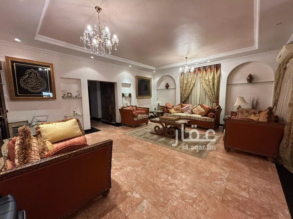 5 bedroom villa in Al Hamra wa Umm Al Joud 12