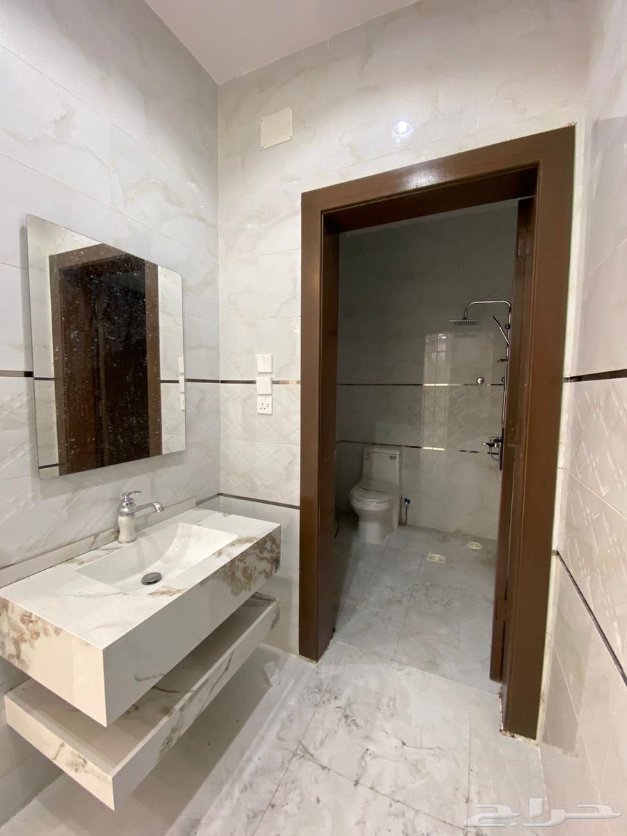 فيلا  في ولي العهد 5