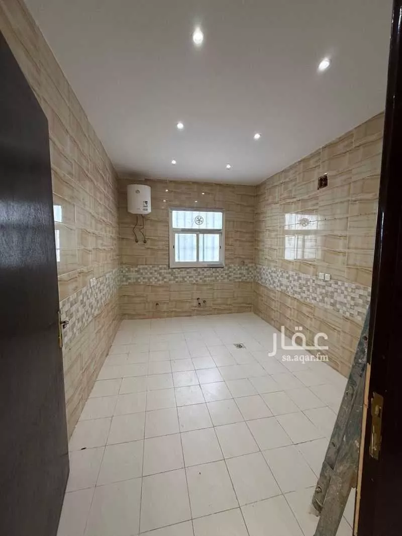 3 bedroom apartment in Al Rimal 6