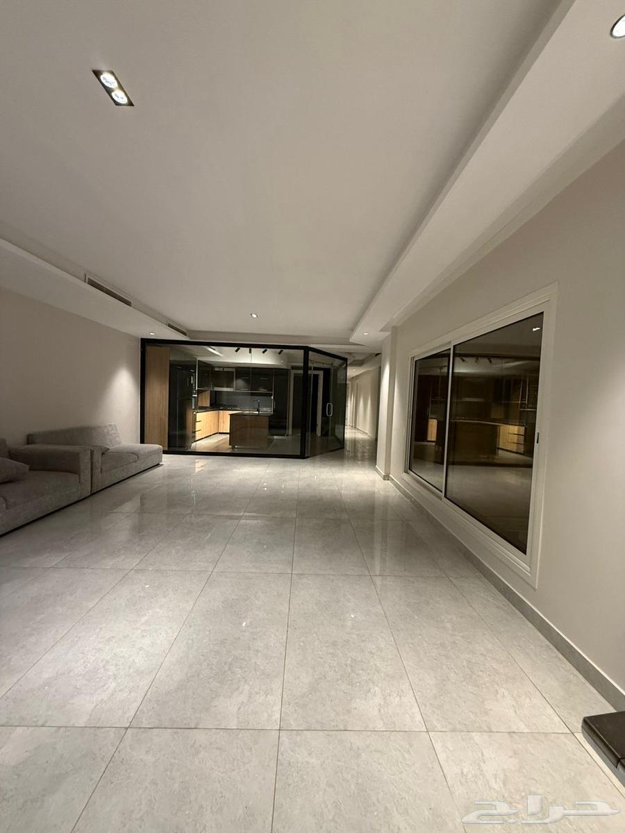 شقة 2 غرف في العيون 5