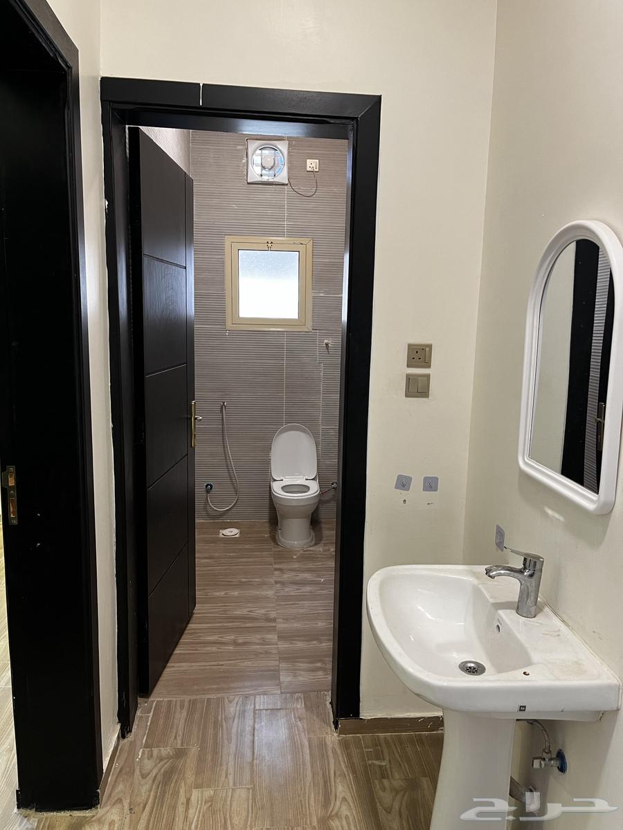 شقة 2 غرف في الغراء 4