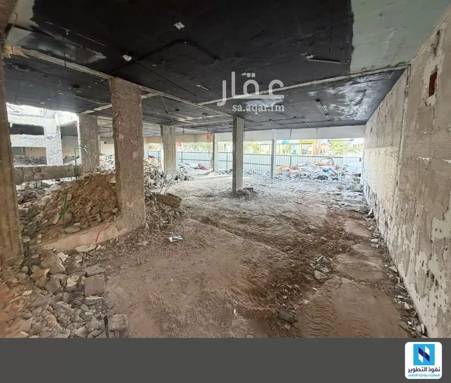 عمارة 900 م² في الملقا 3