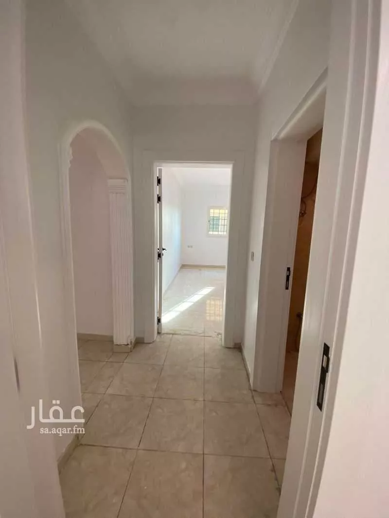 دور 3 غرف في المونسية 8