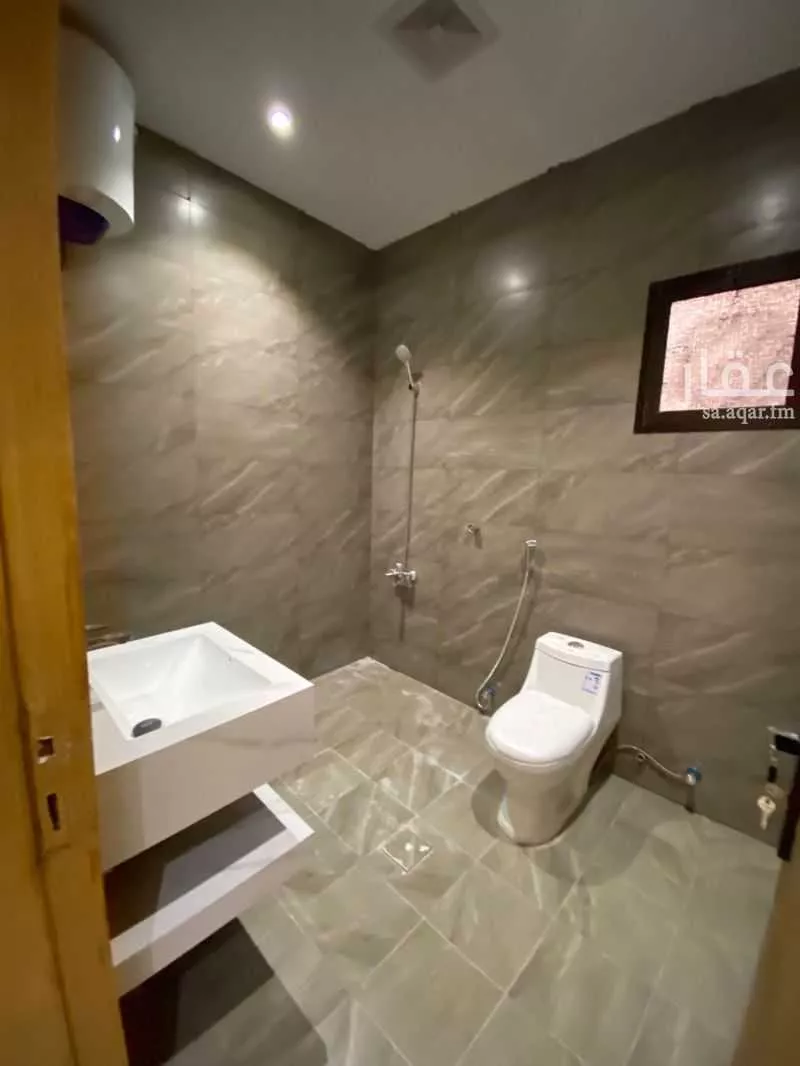 17 bedroom building in Al Zahrah, Riyadh 10