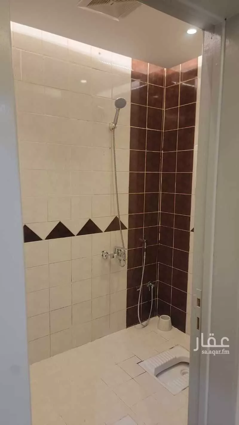 شقة 1 غرف في العزيزية 4