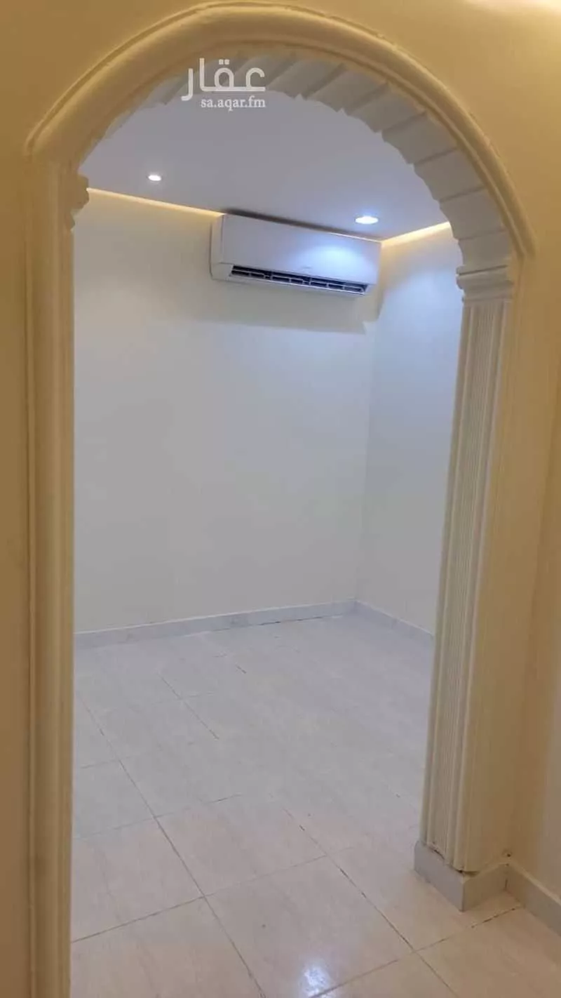 1 bedroom apartment in Al Aziziyah, Riyadh 6