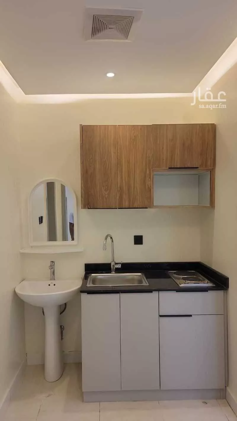 1 bedroom apartment in Al Aziziyah, Riyadh 7