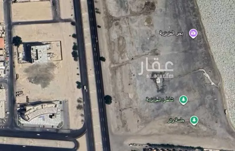 أرض 3200 م² في الشراع 1