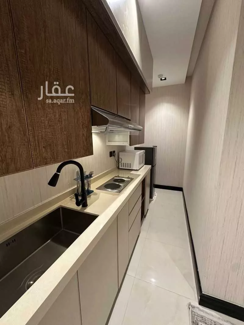 1 bedroom apartment in Granada 6