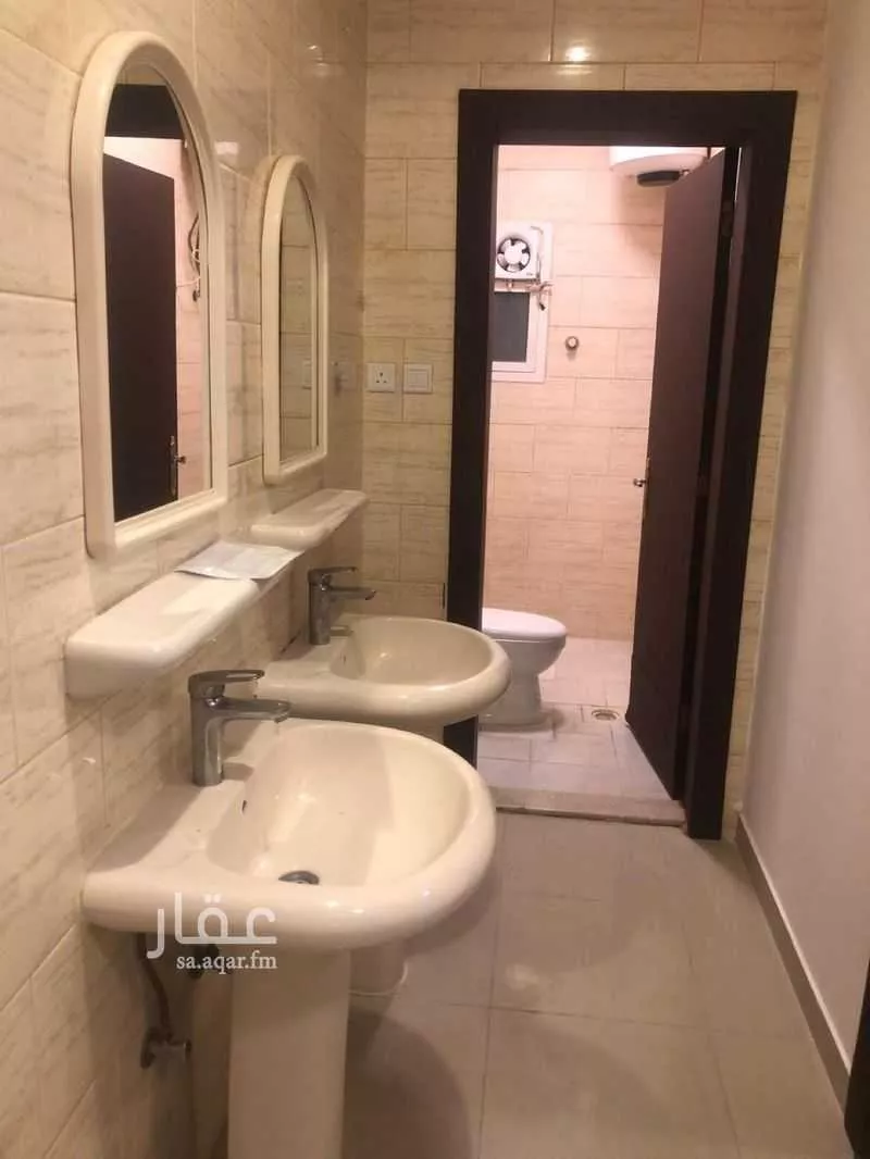 شقة 4 غرف في الروضة 4