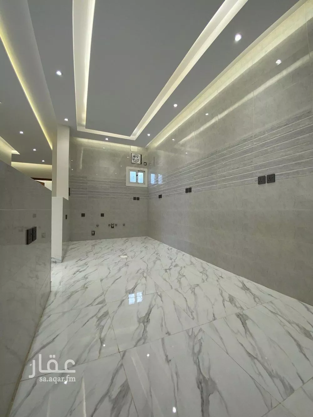 شقة 4 غرف في الروابي 4