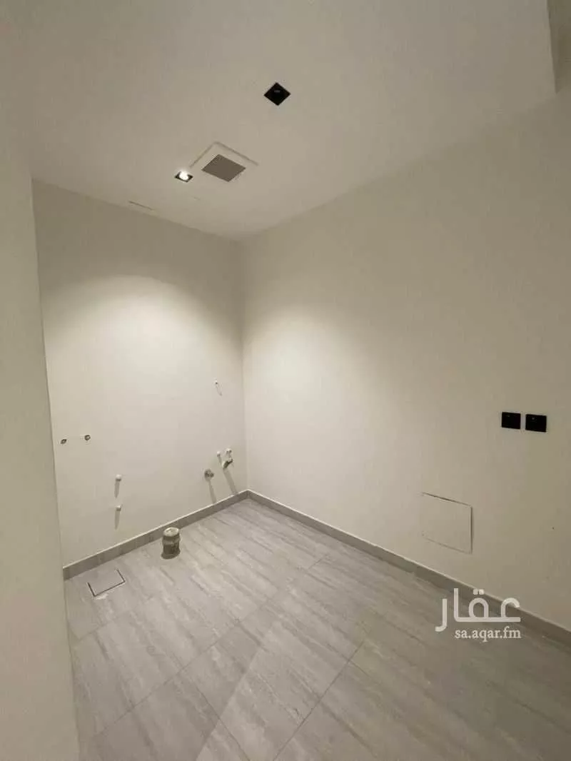 4 bedroom apartment in Al Salam, Riyadh 6